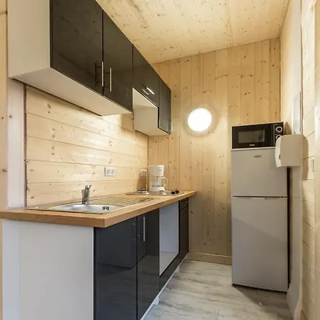 Kemp Village Mont Blanc - Camping L'ecureuil 3*